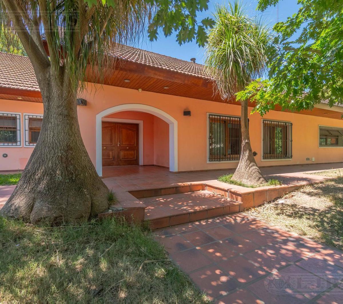 Espectacular Predio de 4 Hectáreas con Casas Km. 53 - Pilar - Zona Martindale 1