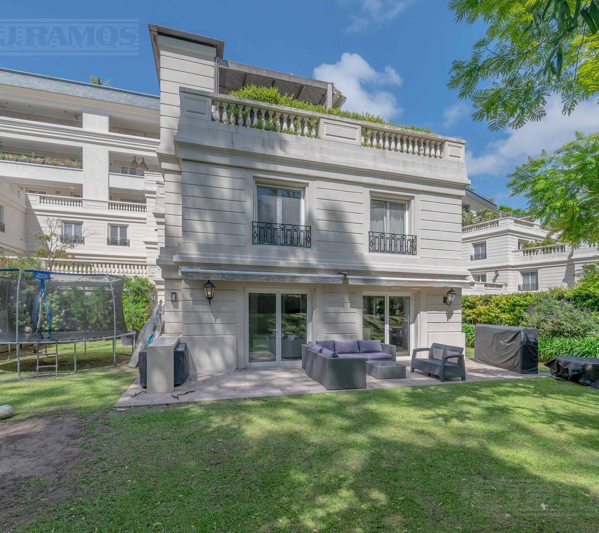 Departamento en Venta y Alquiler en Barrancas Al Rio con Jardín Propio 1