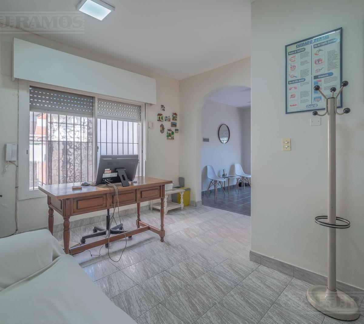 Departamento/ph en Venta 4 Dorm. - Apto Crédito 4
