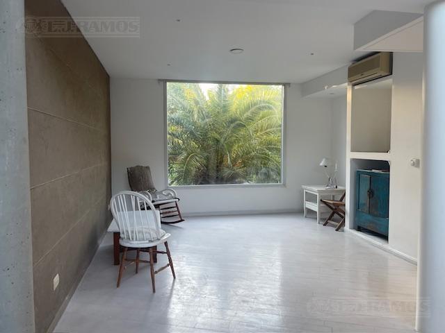 Apto Crédito, Casa con 4 Dorm. en Venta en Santa Barbara 1