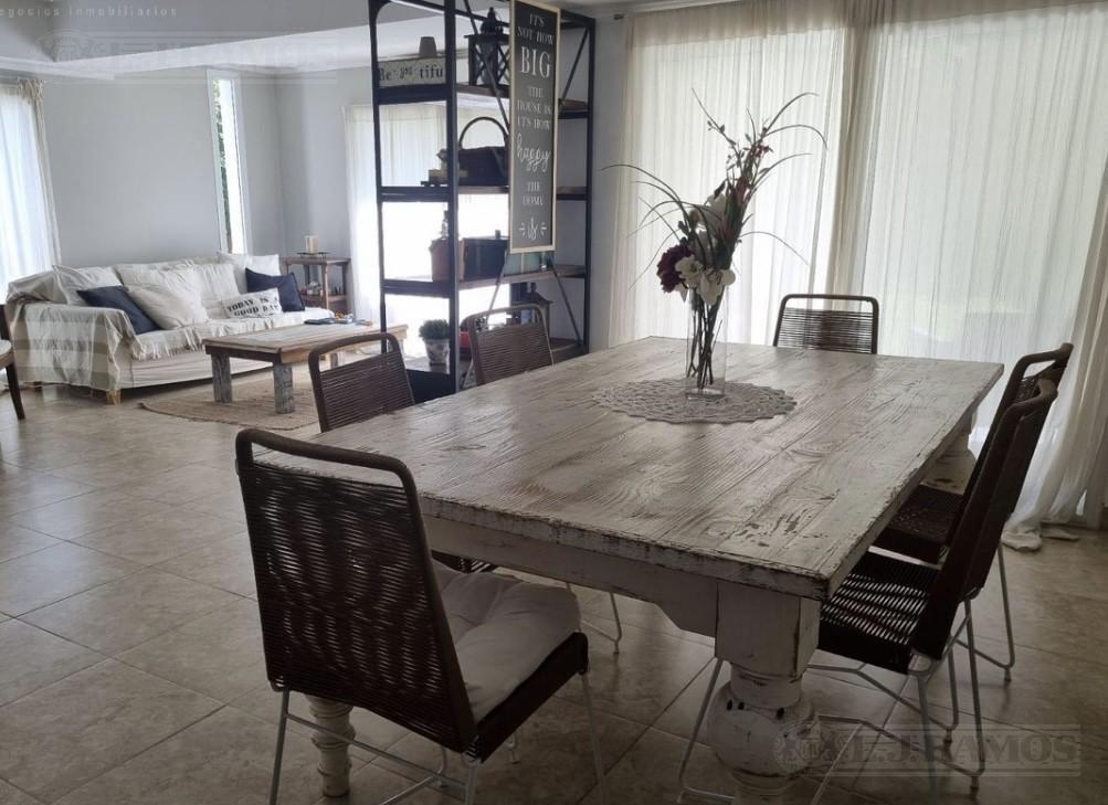Casa en Talar del Lago II - Lote Interno - Moderna 4