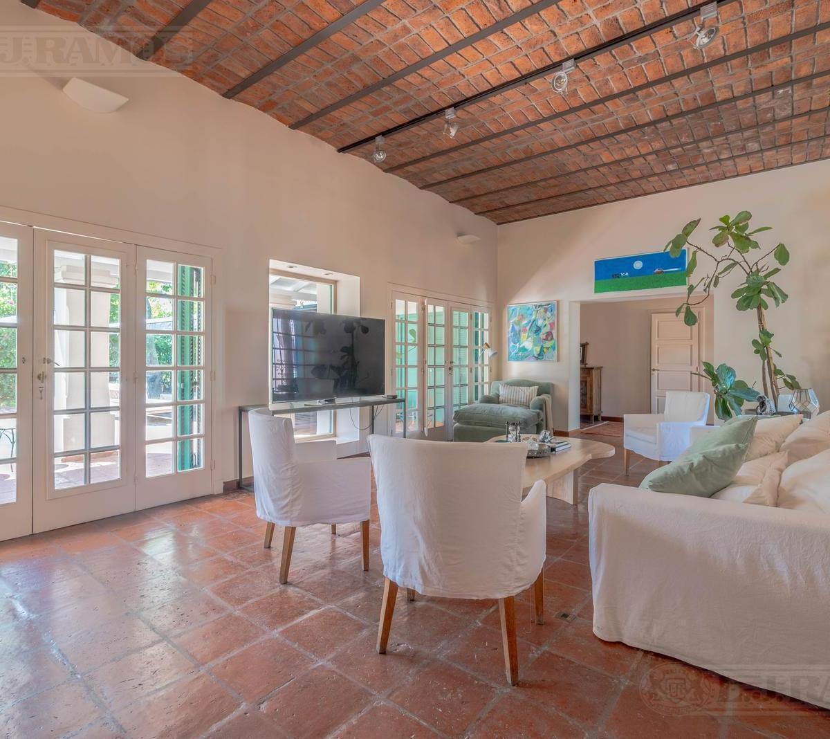 Casa en La Horqueta 3