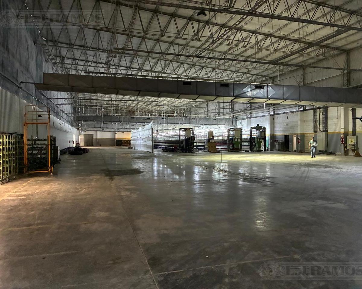 Foto de Depósito en Alquiler y Venta en Parque Ind. Pilar, imagen 2