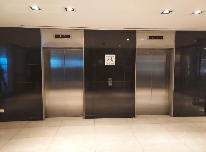Alquiler de oficina de 498 m2 en Vicente López 5