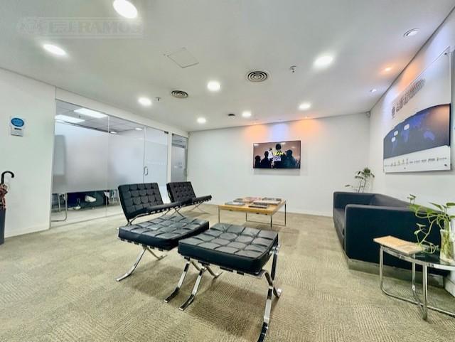 Foto de Alquiler de edificio de oficinas de en Lomas San Isidro, imagen 4