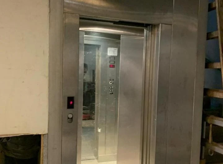 Foto de Edificio Comercial en Saavedra, imagen 4