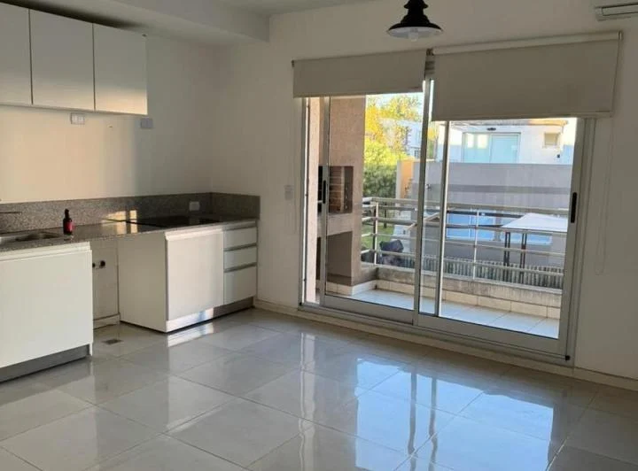 Departamento de 2 amb en alquiler en SENDERO - NORDELTA 5