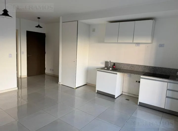 Departamento de 2 amb en alquiler en SENDERO - NORDELTA 2