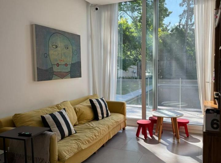 EXCELENTE!!! CASA MODERNA EN BARRIO CERRADO FEBRERO 2025 20 días . Lomas de San Isidro 4