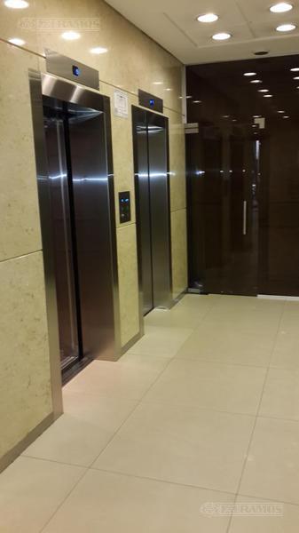 Foto de Oficina en alquiler en Plaza Roma, imagen 3