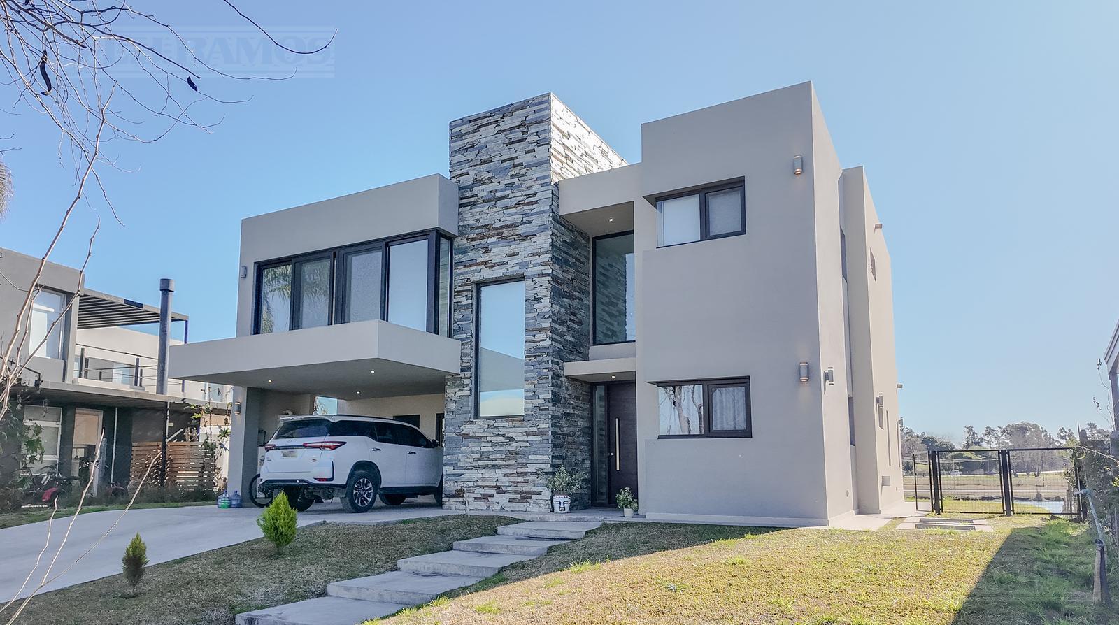 Venta de casa 4 ambientes en Canton Islas PG