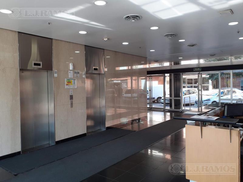 Foto de Alquiler de oficina de 1380 m2 en Puerto Madero, imagen 3