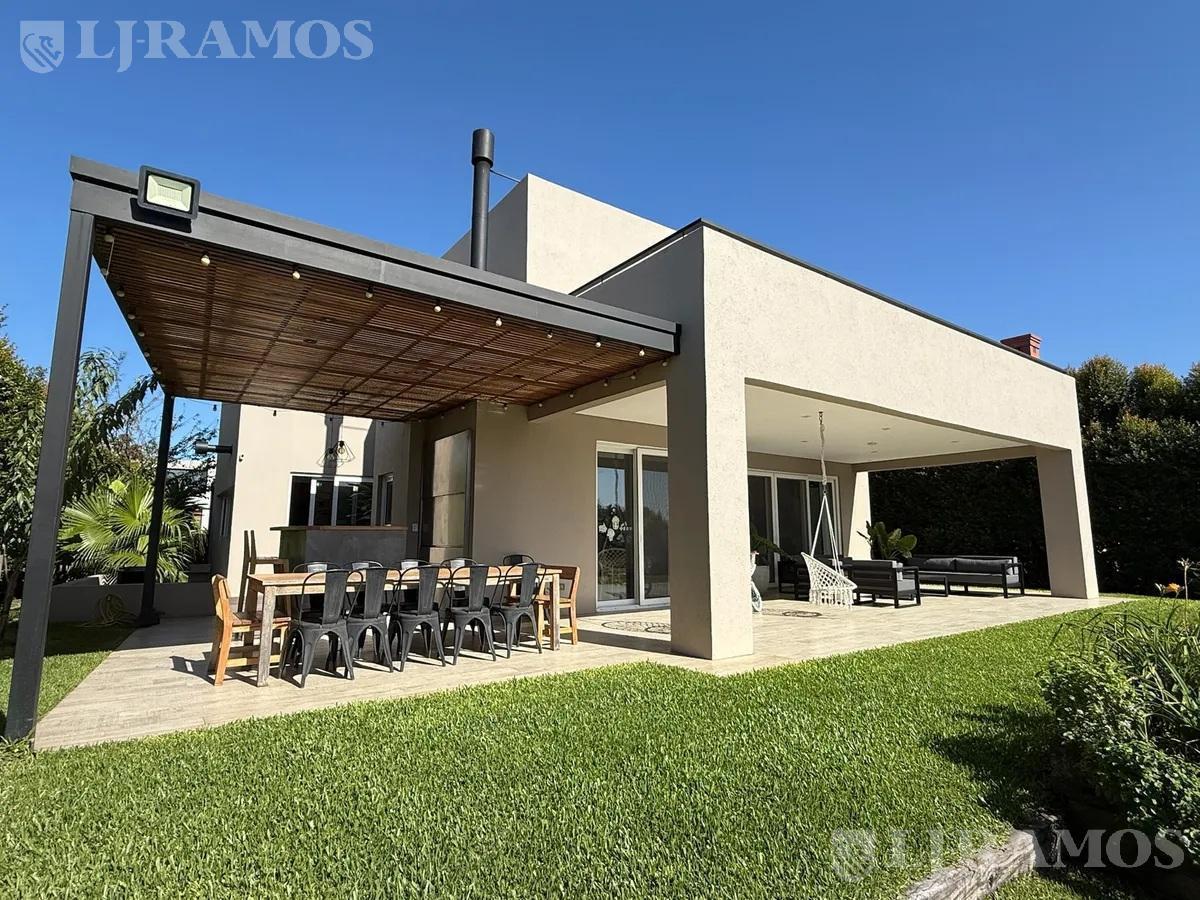 Casa al LAGO con 3 dormitorios en venta en VIRAZÓN - NORDELTA