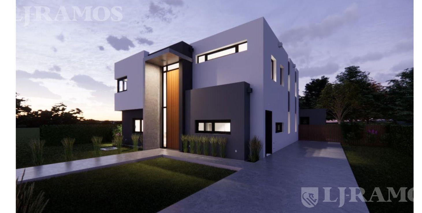 Casa en Venta a Estrenar en LAGO CENTRAL PG