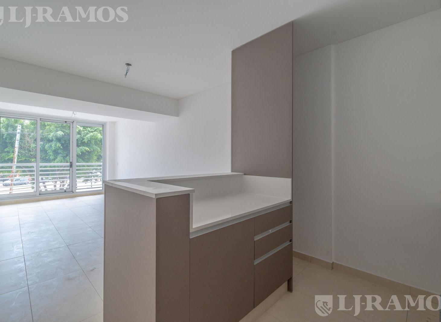 Monoambiente a estrenar - luminoso - torre con amenities