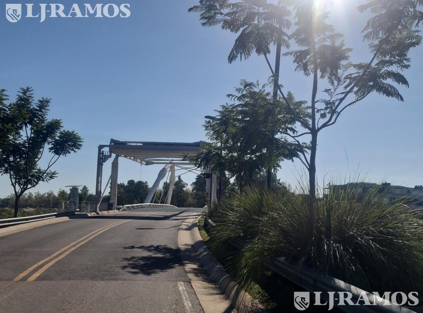Lote al RÍO en El Yacht - Nordelta