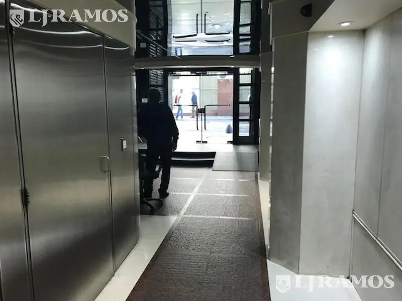OFICINA EN VENTA CITY BANCARIA 3