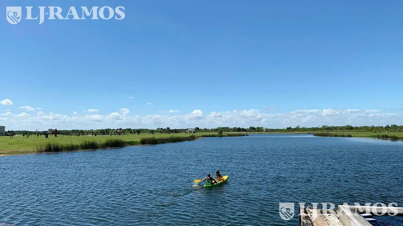 Casa en venta a Estrenar en Escobar-  Aguas Privadas El Naudir PG 3