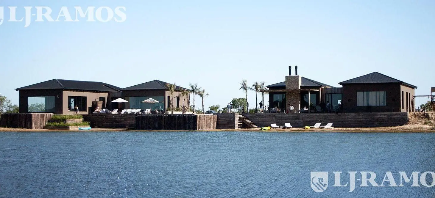 Casa en venta a Estrenar en Escobar-  Aguas Privadas El Naudir PG 2