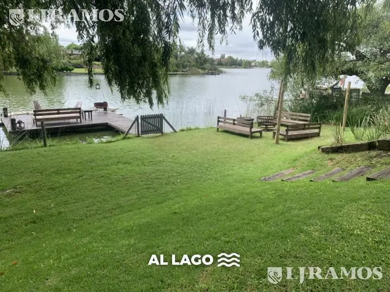 Casa a la laguna en venta en Santa Barbara 5