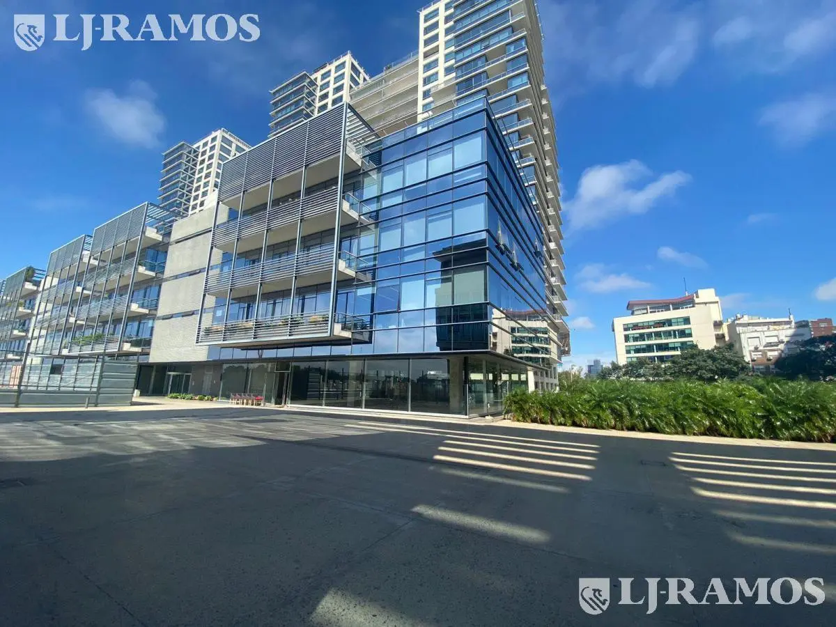 Alquiler de oficina de 157 m2 en Vicente López 3