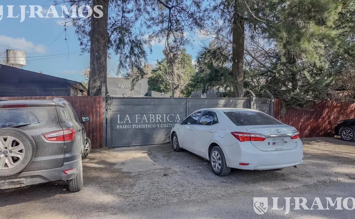 Oportunidad local en Pilar ideal varios rubros 3