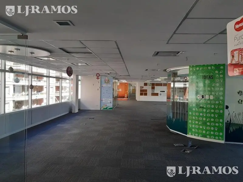 Alquiler de oficina de 380 m2 en Puerto Madero 4