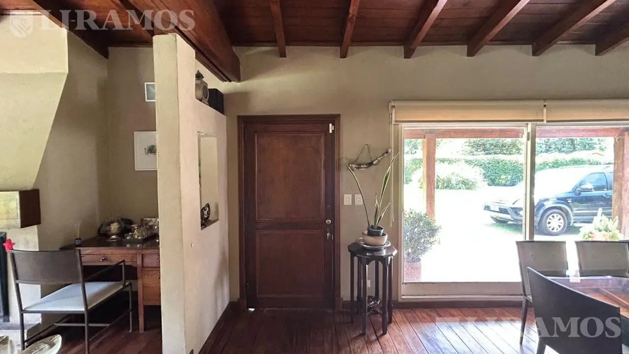 Venta - Casa quinta de una planta c/ 3 dorms| Lote 4500m² | Del Viso, Los Jazmines, Pilar 4