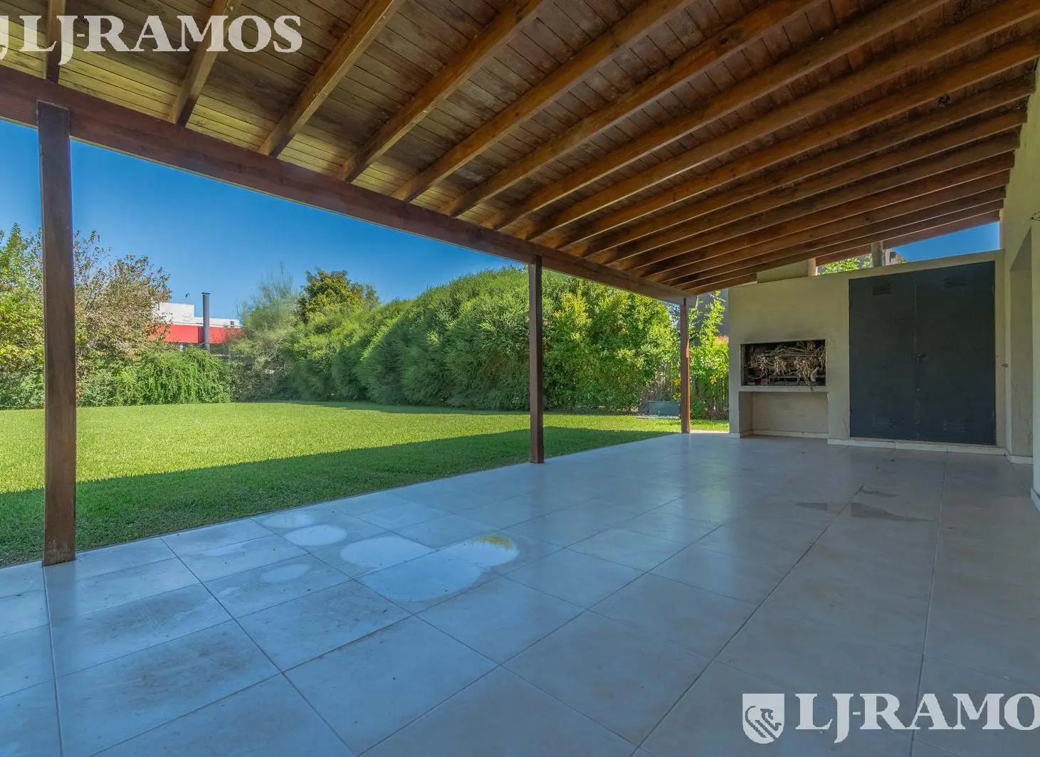 APTO CREDITO. LOTE INTERNO. SIN MUEBLES. 2