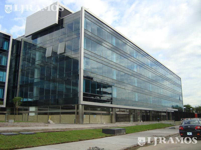 Foto de Alquiler de oficina de 2200 m2 en Olivos, imagen 3