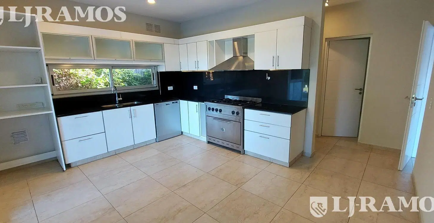 LOTE AL GOLF. SIN MUEBLES. DISPONIBLE 1°/08. 4