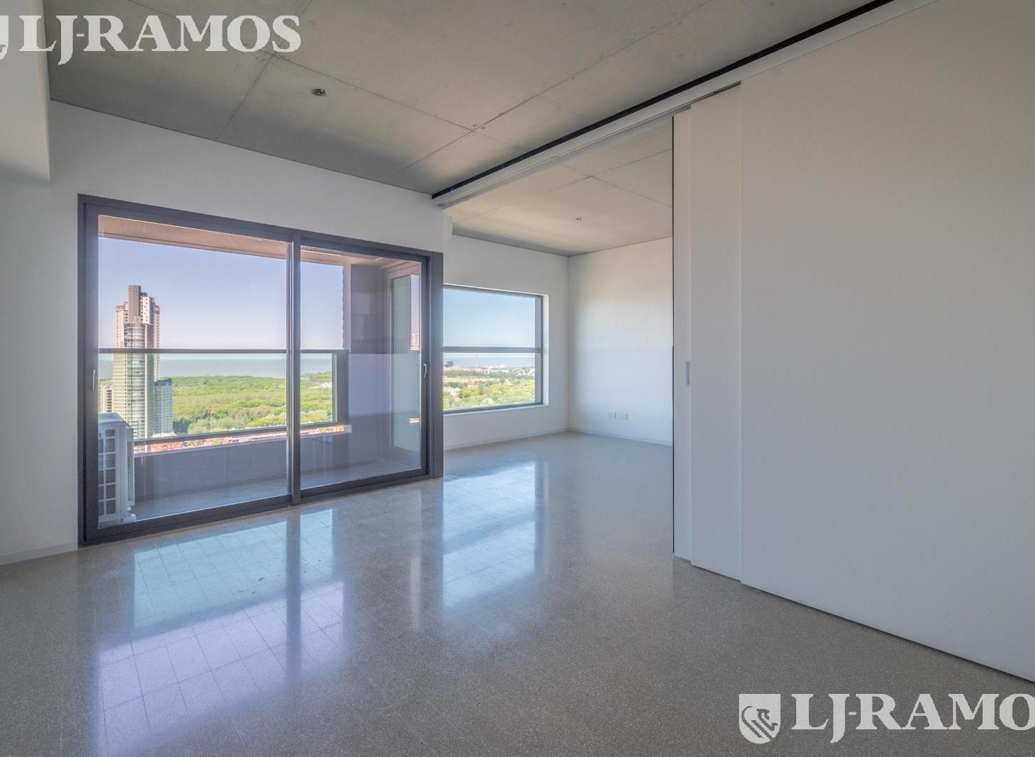 Foto de Venta 2 amb. estrenar - Torre Huergo piso muy alto - increible vista al, imagen 4