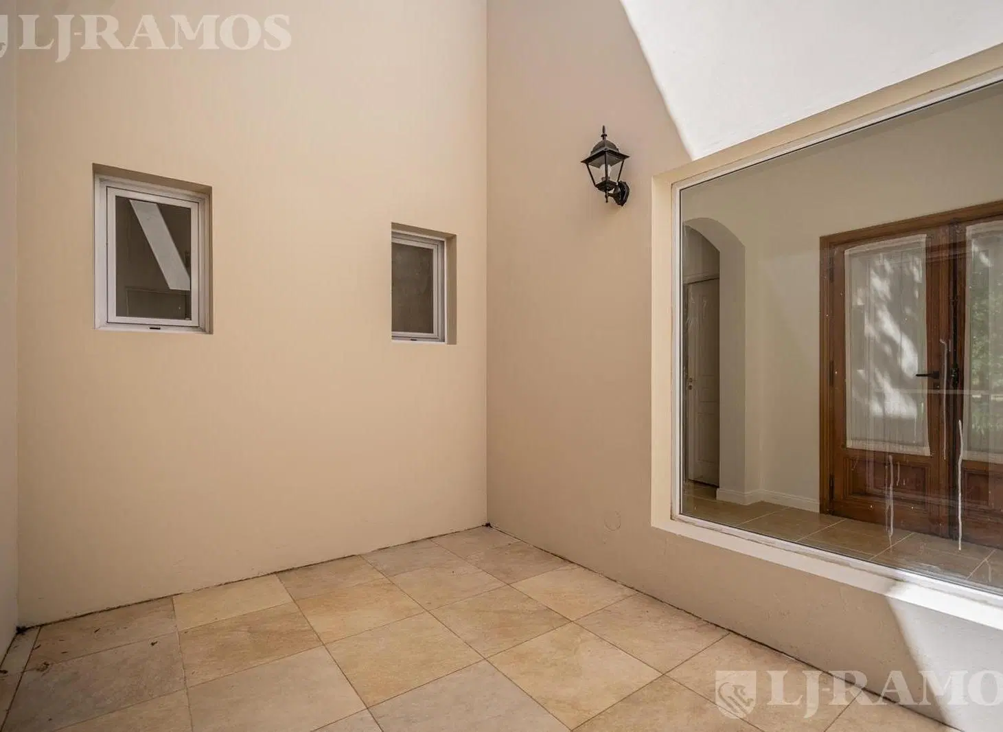 CASA Moderna a ESTRENAR Barrio Saint Matthews. Pilar. Lote 850 m2 3