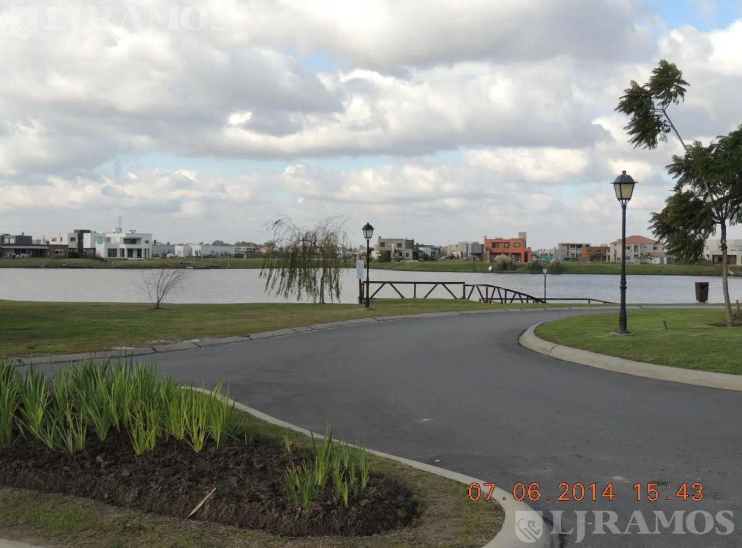 LOTE A LA LAGUNA EN VENTA DE 1100 M2 EN SAN FRANCISCO 2