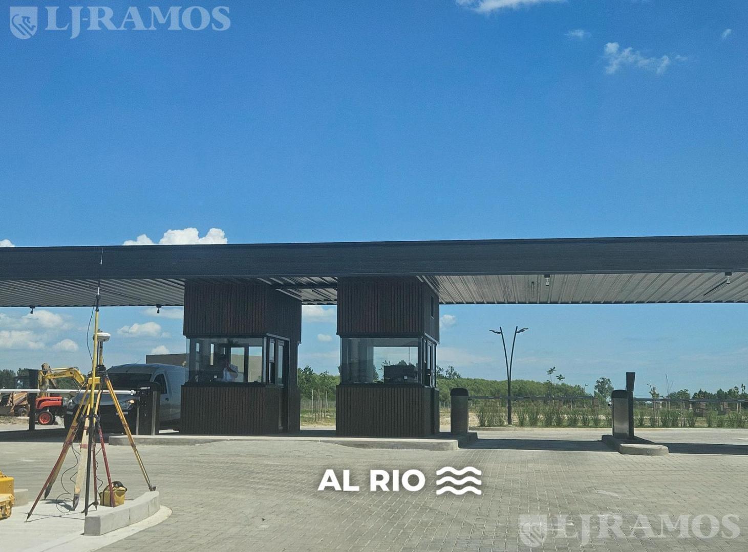 Lote al RÍO en venta en Bahía Villanueva