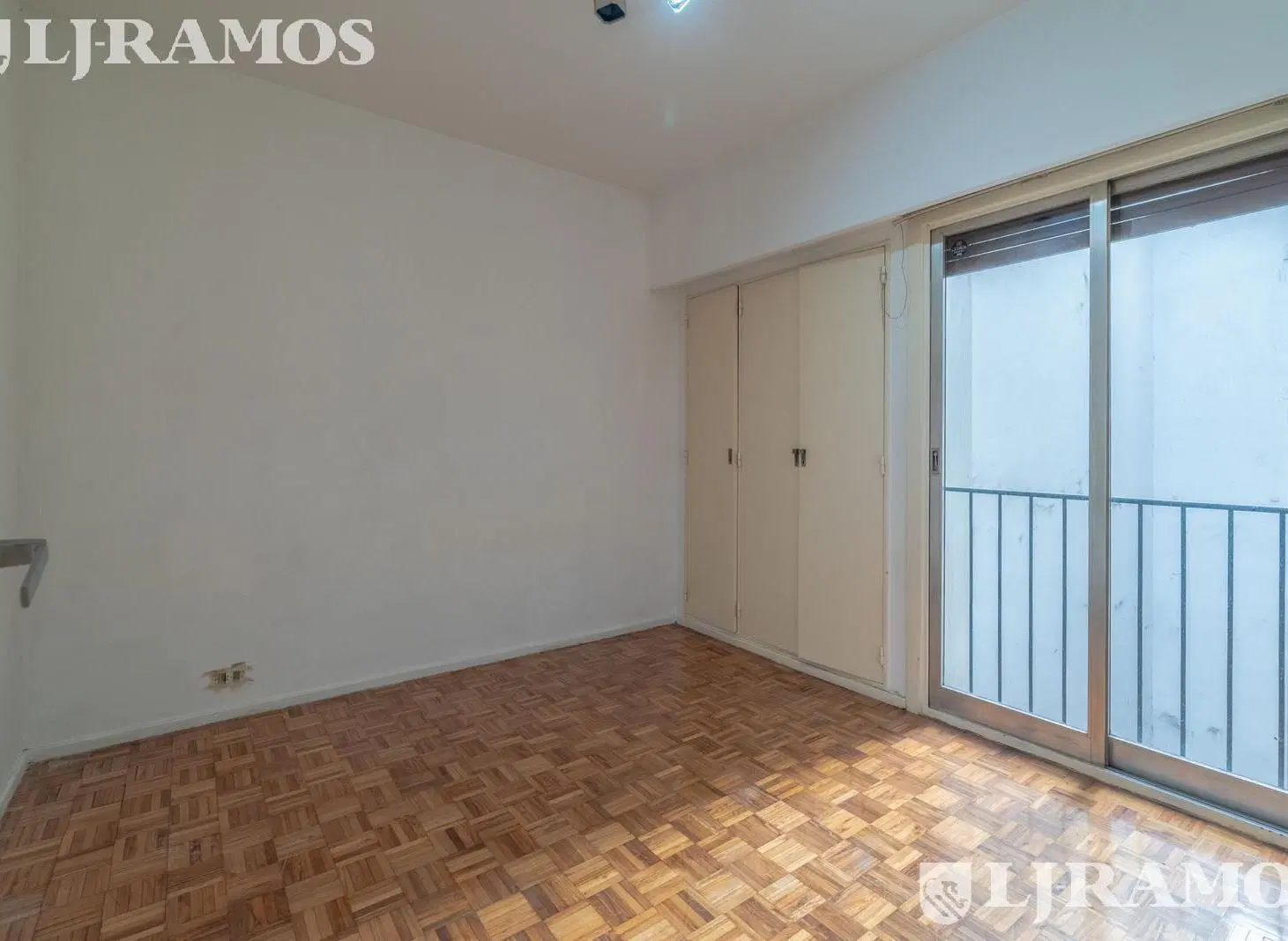 Departamento interno, funcional y cómodo 4