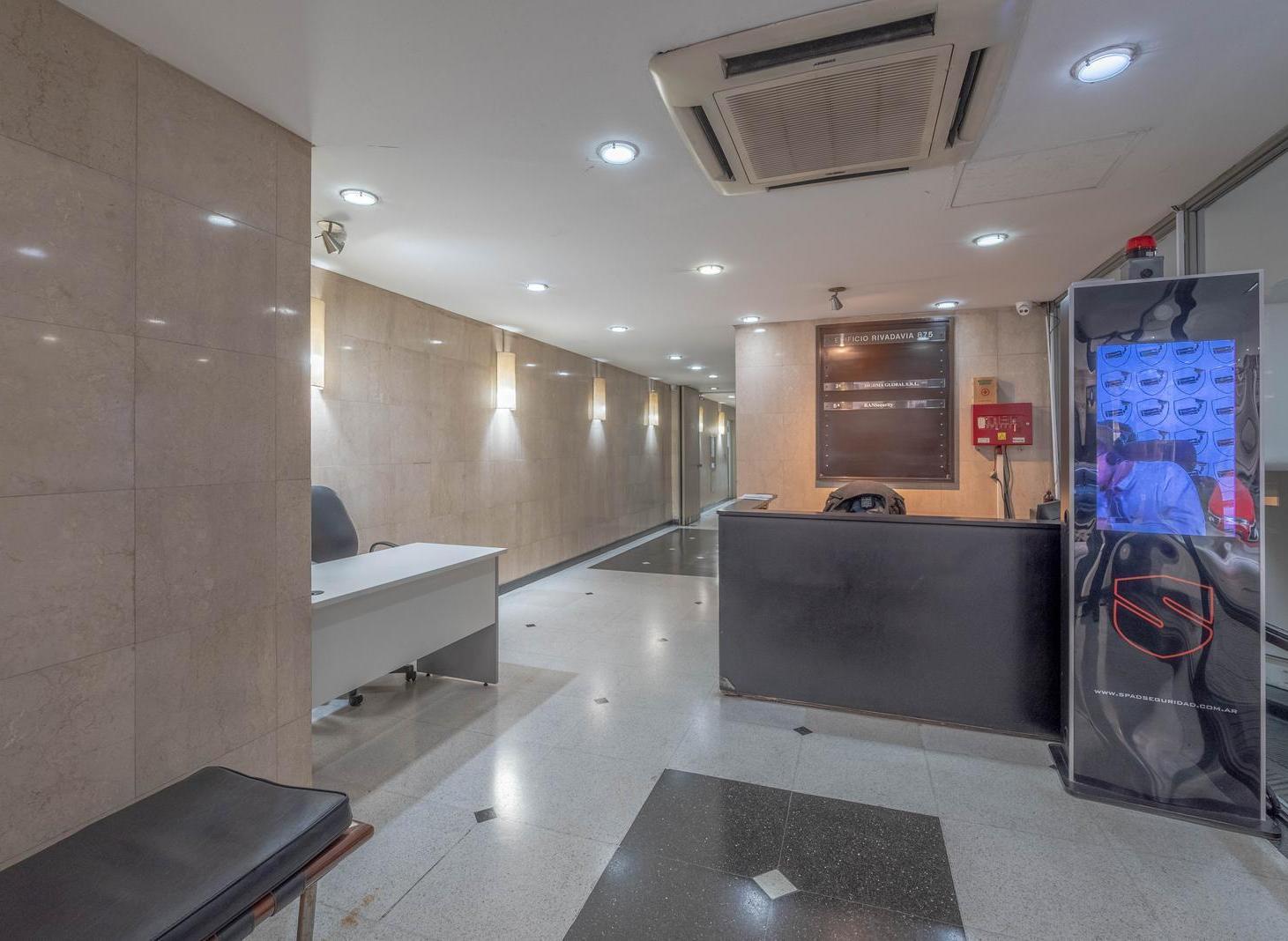 Edificio Comercial en Microcentro