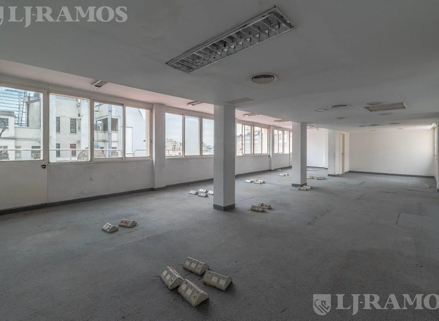 Edificio Comercial en Microcentro 2