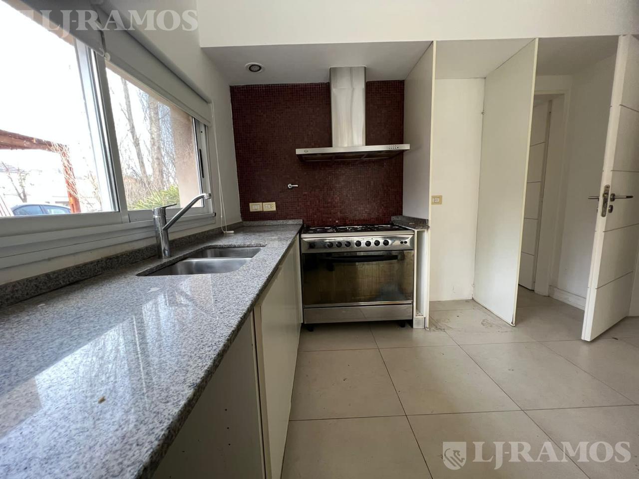 Foto de Casa con 3 dormitorios en alquiler en Los Sauces, imagen 5