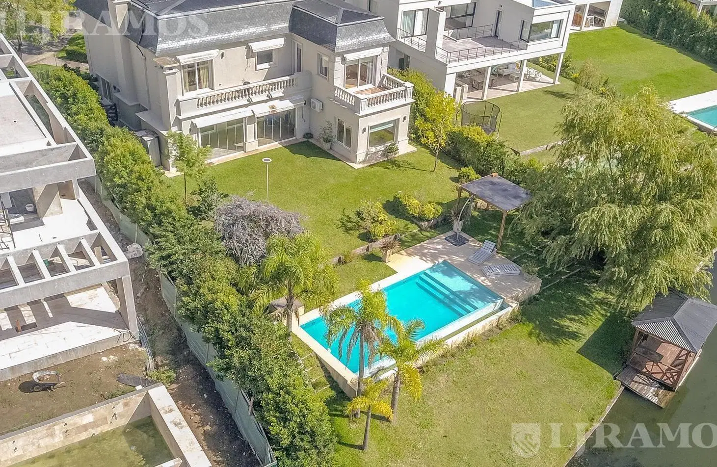 Casa AL LAGO en venta - Barrio Marinas  Puertos/ Escobar 3