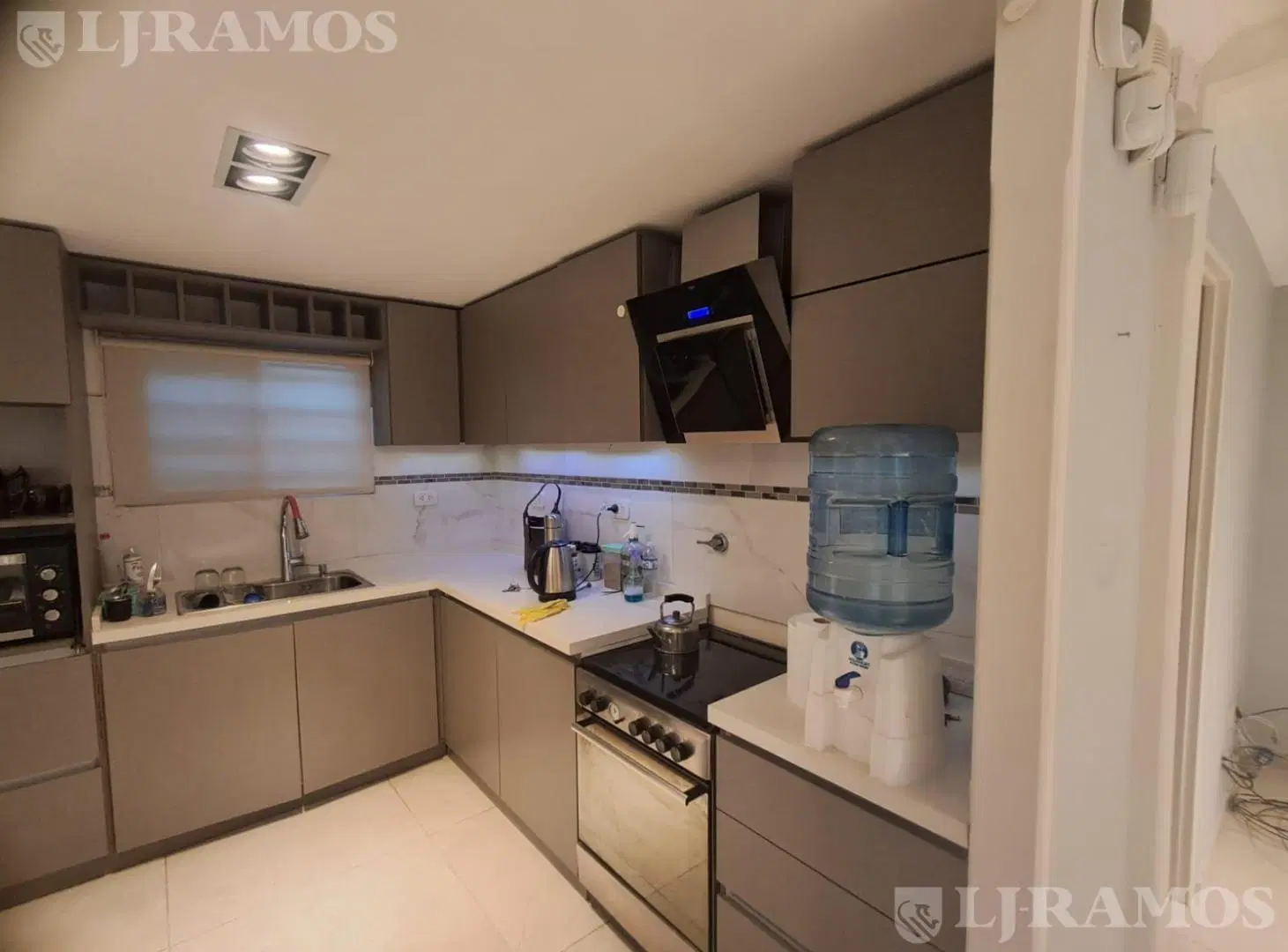 Casa en Barrio El Cazador MB 5