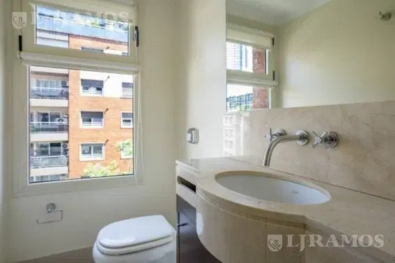 3 AMB   2 SUITE   COCHERA Y BAULERA en venta en Juana Manso, Puerto Madero 3