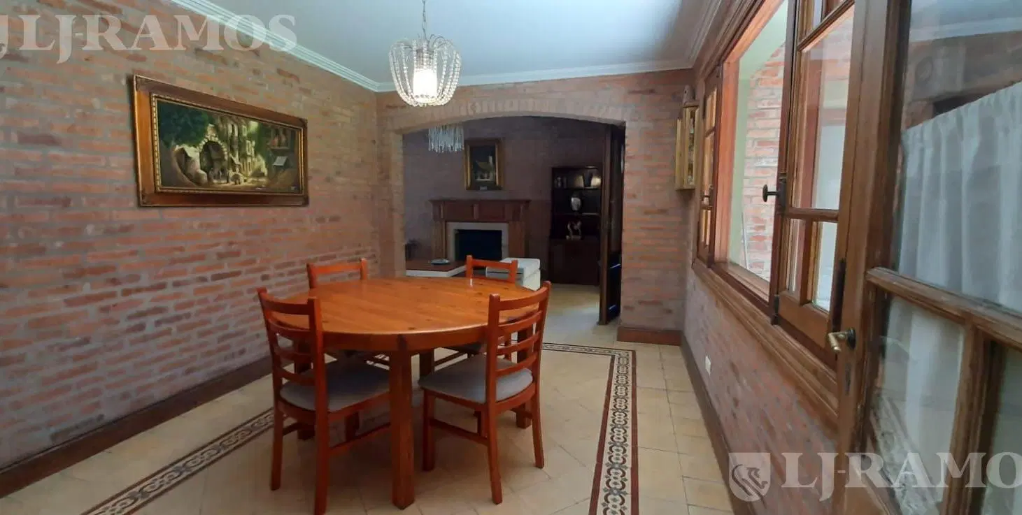 VENTA Casa en Country  La Delfina 4