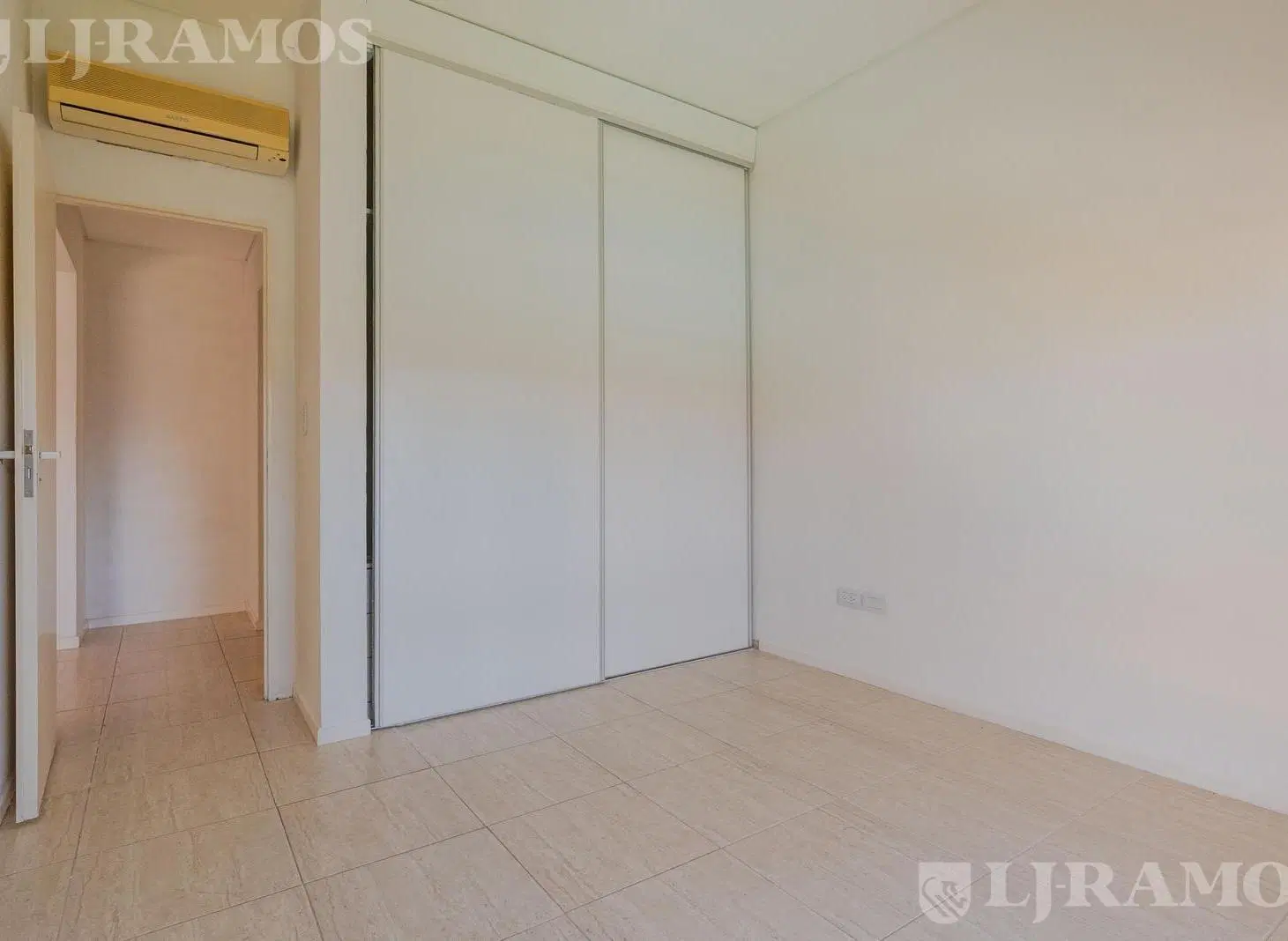 Condominio Va Pilar 3