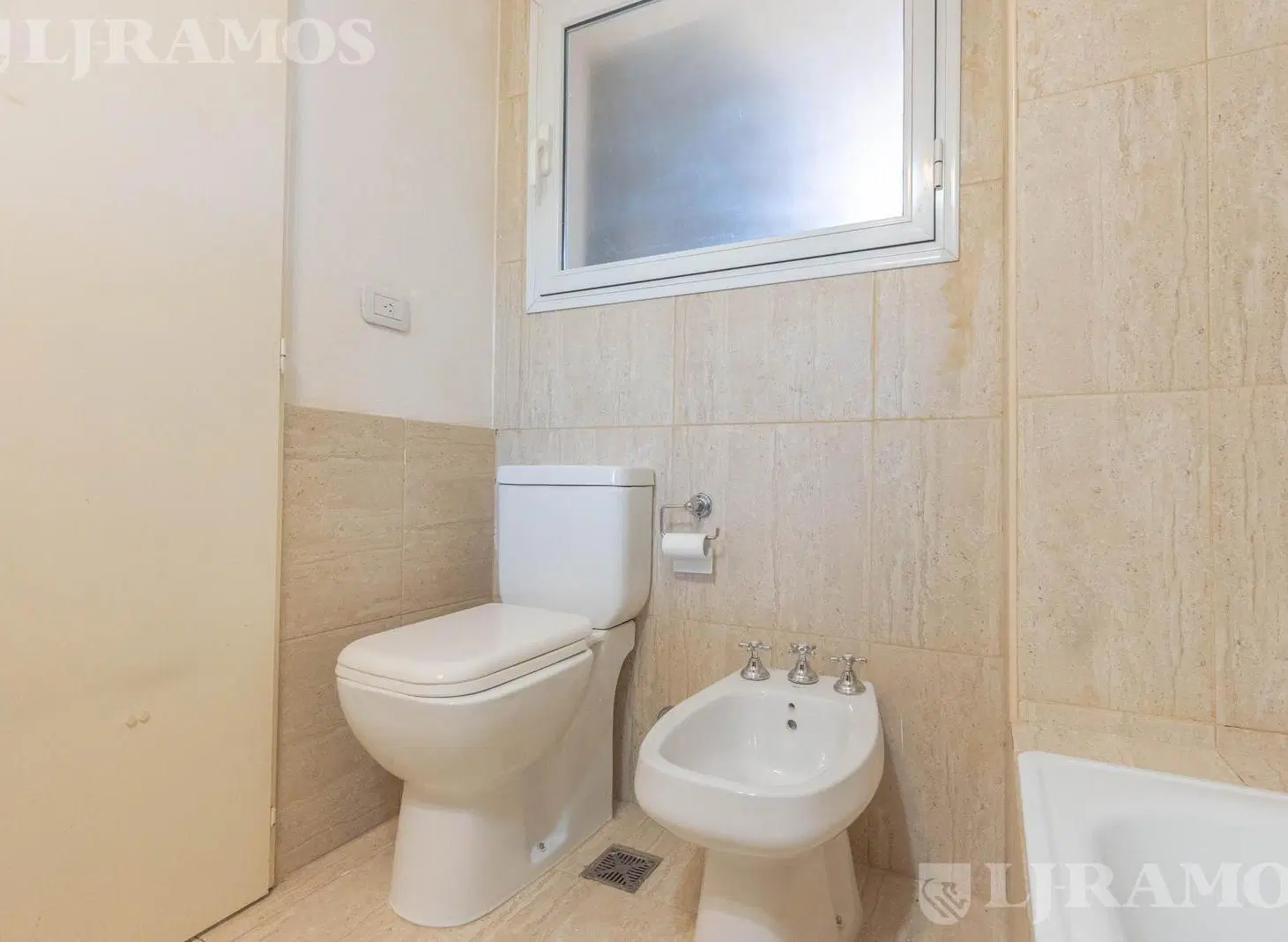 Condominio Va Pilar 5