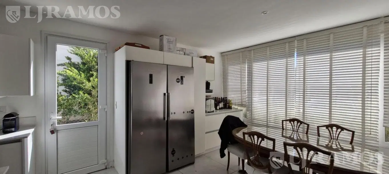 Casa con 4 dormitorios en venta en LOS CASTAÑOS 3