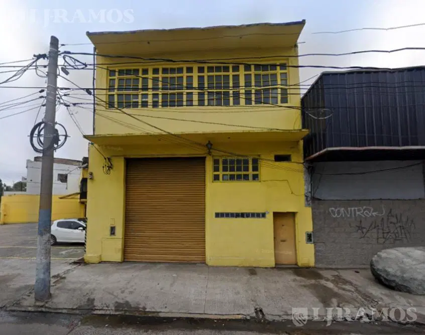 Depósito en Tres De Febrero 4