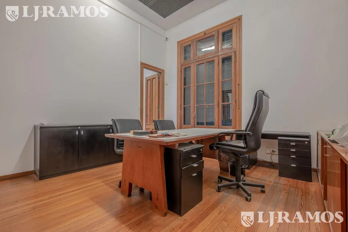 Casa apto comercial en venta en Colegiales 2