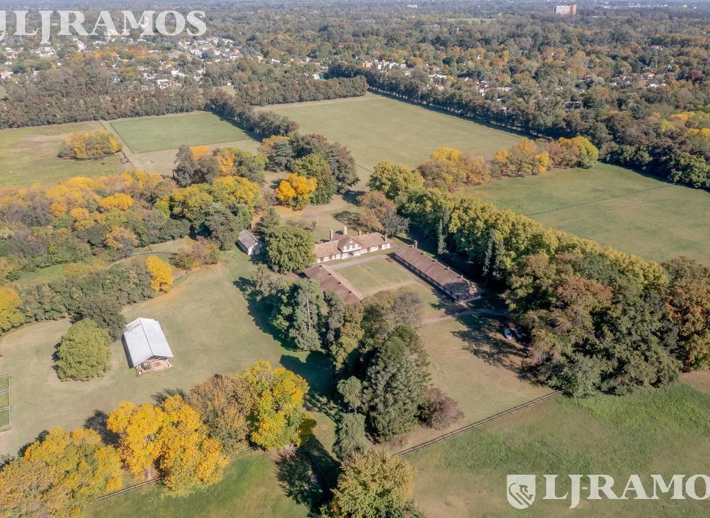 Lote interno de 854 m² en Barrio Cerrado Almahue, Pilar – Excelente Ubicación y Acceso 2