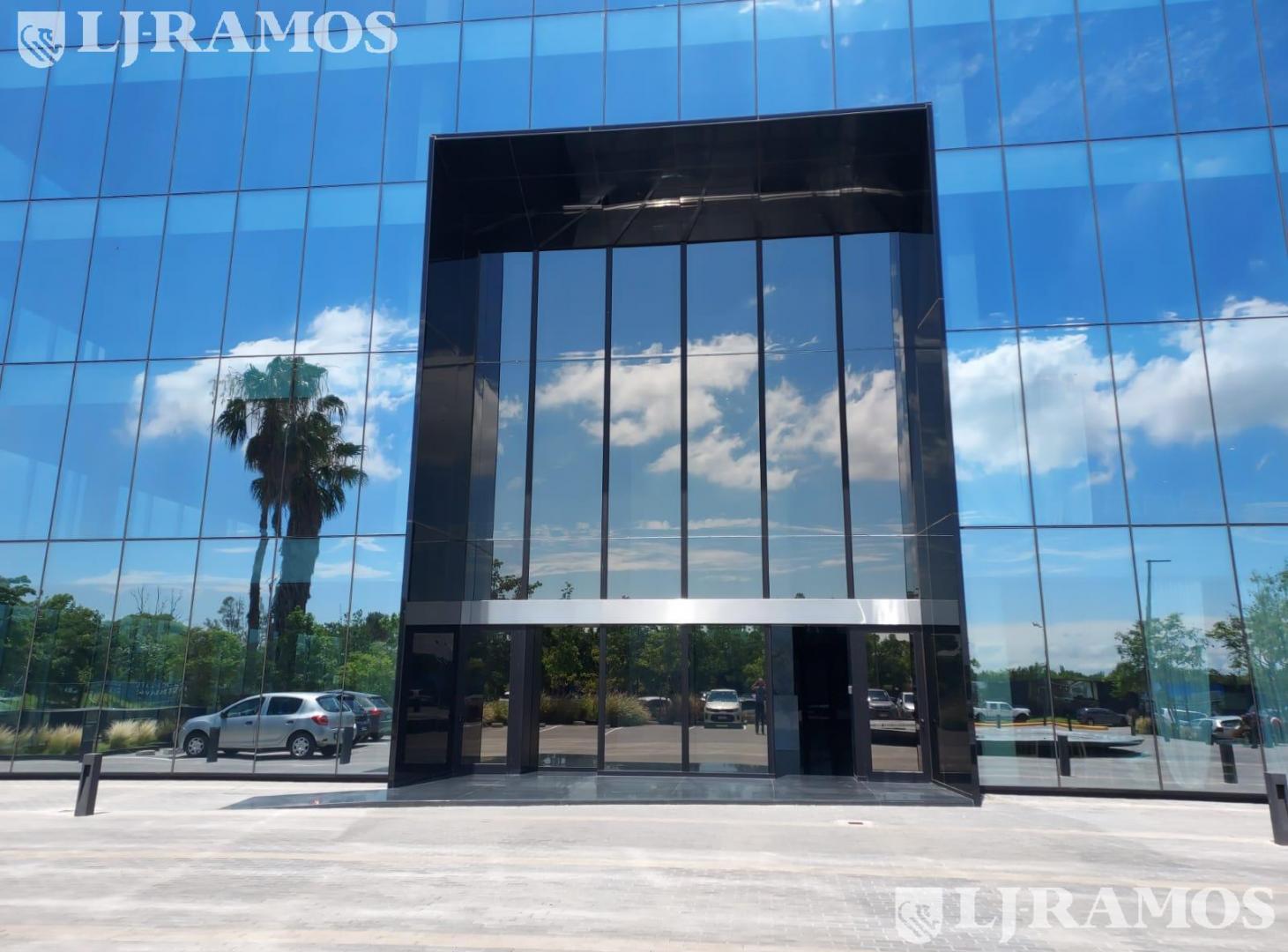 Alquiler de oficina de 268 m2 en Buenavista